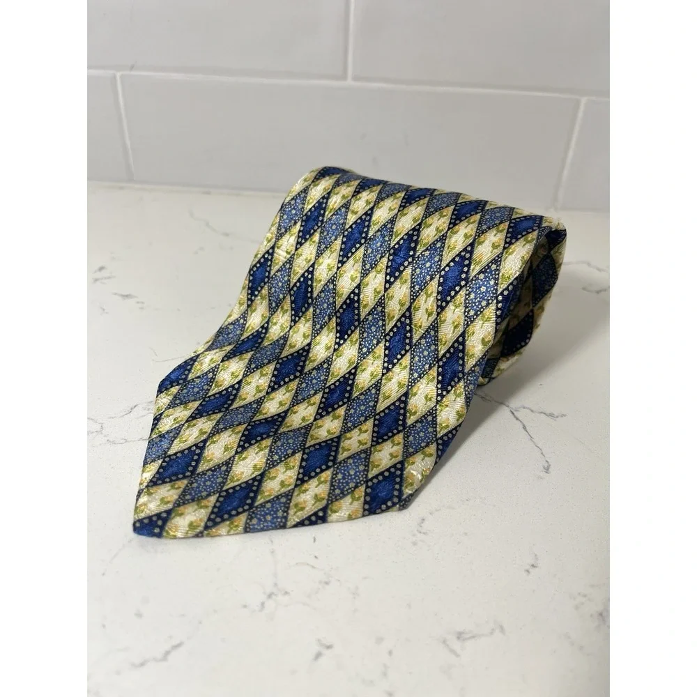 Ermenegildo Zegna Tie Blue Yellow Geometric Diamond 100% Silk Italy 57x4 Classic